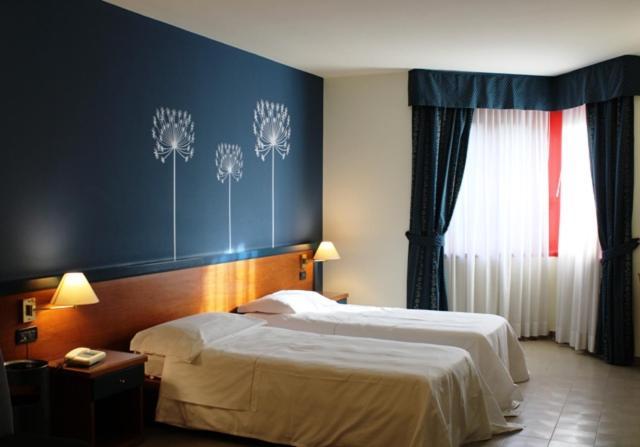 Domus Grand Hotel Rende Buitenkant foto
